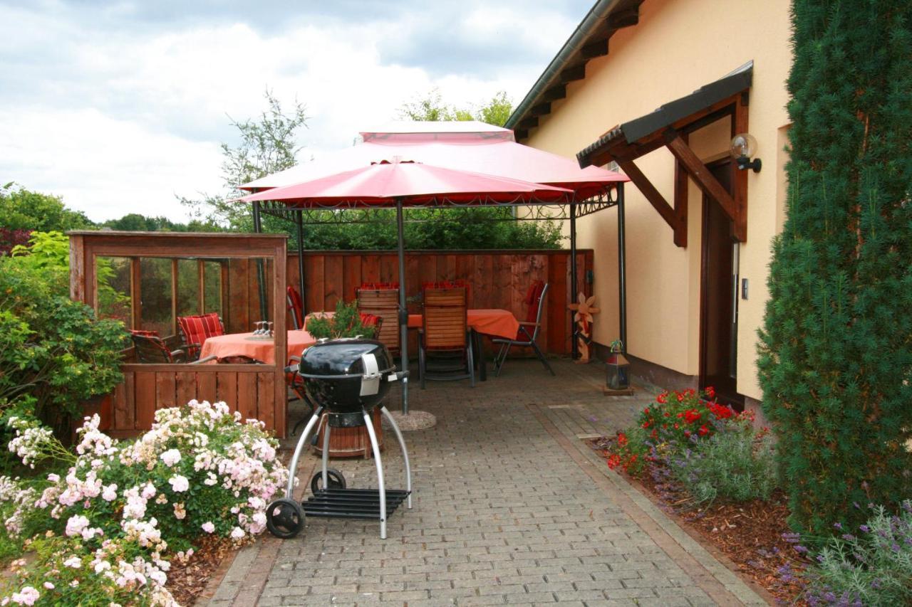 Landhaus Hof-Schlenstedt Stadtallendorf Exteriör bild